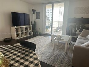 850 N Miami Ave W2105, Miami FL 33136