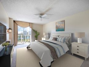 20281 E Country Club Dr 1009, Aventura FL 33180