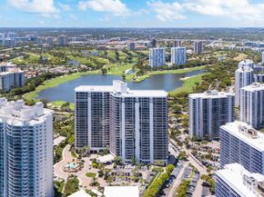 20281 E Country Club Dr 1009, Aventura FL 33180