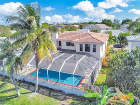1500 SW 98th Ave, Pembroke Pines FL 33025