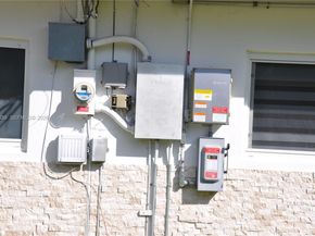 7400 SW 116th St, Pinecrest FL 33156