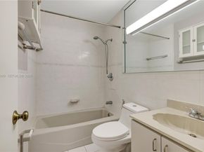 1620 SW 124th Pl, Miami FL 33175