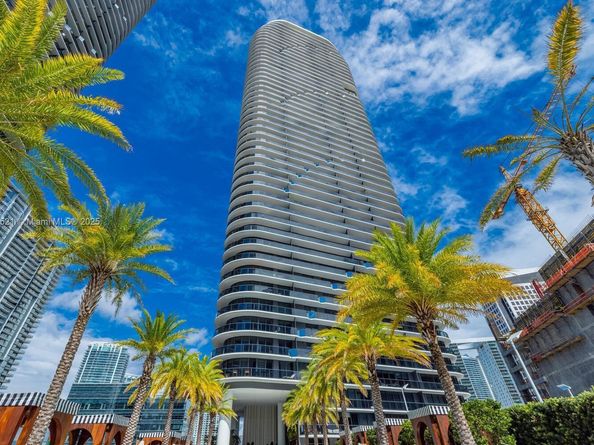 801 S Miami Ave 209, Miami FL 33130
