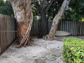 2624 NE 30th Pl 101B, Fort Lauderdale FL 33306