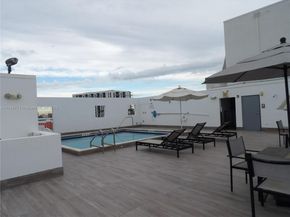 2740 SW 28th Ter 301, Miami FL 33133