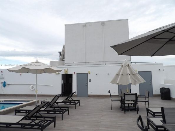 2740 SW 28th Ter 301, Miami FL 33133