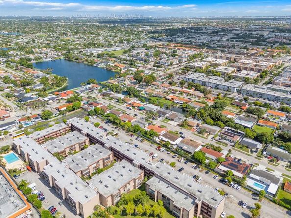 1900 W 68th St F302, Hialeah FL 33014