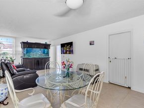 1900 W 68th St F302, Hialeah FL 33014