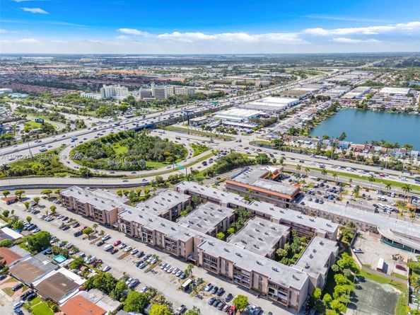 1900 W 68th St F302, Hialeah FL 33014