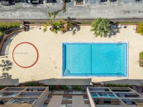 1900 W 68th St F302, Hialeah FL 33014