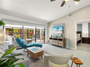 1056 E Lakes Dr, Deerfield Beach FL 33064