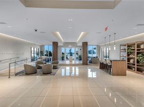 888 Brickell Key Dr 1807, Miami FL 33131