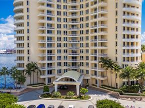888 Brickell Key Dr 1807, Miami FL 33131
