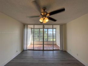 9471 Evergreen Pl 401, Davie FL 33324