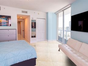 480 NE 30th St 1807, Miami FL 33137