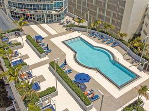 480 NE 30th St 1807, Miami FL 33137
