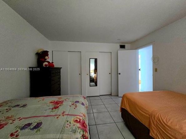 10375 N Kendall Dr J7, Miami FL 33176