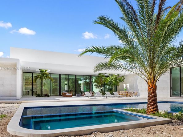 5671 SW 130th Ave, Southwest Ranches FL 33330