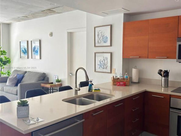 3250 NE 1st Ave 502, Miami FL 33137