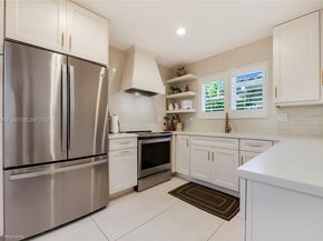 424 Sansovino Ave, Coral Gables FL 33146