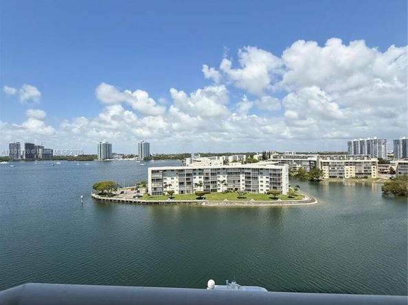 1000 Island Blvd 911, Aventura FL 33160