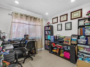 3135 SW 80th Ave, Miami FL 33155