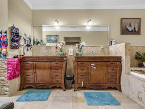 3135 SW 80th Ave, Miami FL 33155