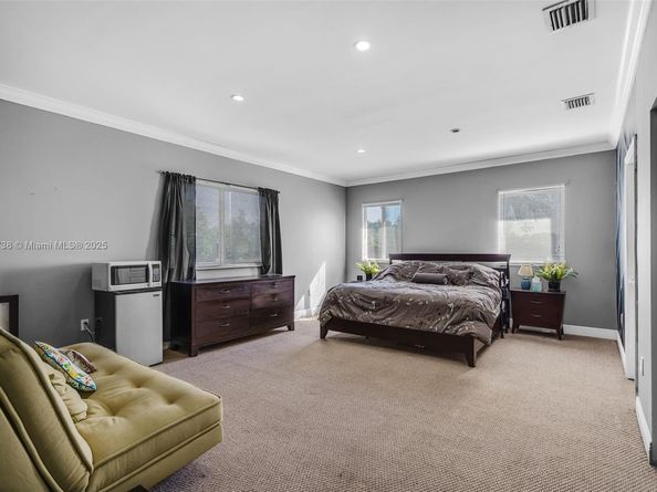 3135 SW 80th Ave, Miami FL 33155