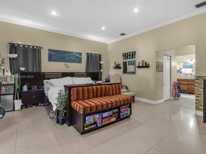 3135 SW 80th Ave, Miami FL 33155