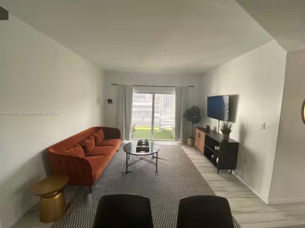 481 NE 29th St 706, Miami FL 33137