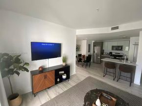 481 NE 29th St 706, Miami FL 33137
