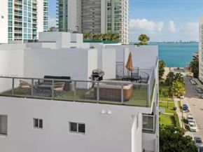 481 NE 29th St 706, Miami FL 33137