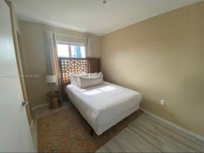 481 NE 29th St 706, Miami FL 33137