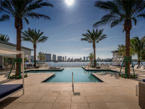 17301 Biscayne Blvd 2302, North Miami Beach FL 33160
