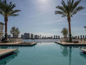 17301 Biscayne Blvd 2302, North Miami Beach FL 33160