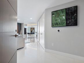 17301 Biscayne Blvd 2302, North Miami Beach FL 33160