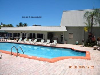 807 W Oakland Park Blvd