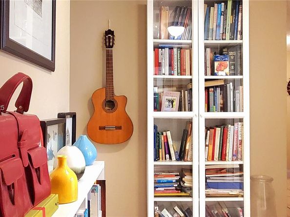 17890 W Dixie Hwy 515, North Miami Beach FL 33160