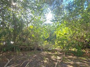 17890 W Dixie Hwy 515, North Miami Beach FL 33160