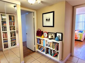 17890 W Dixie Hwy 515, North Miami Beach FL 33160