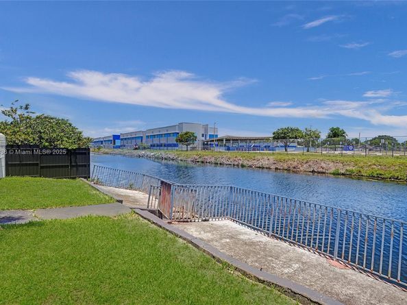 1731 NW 155th St, Miami Gardens FL 33054