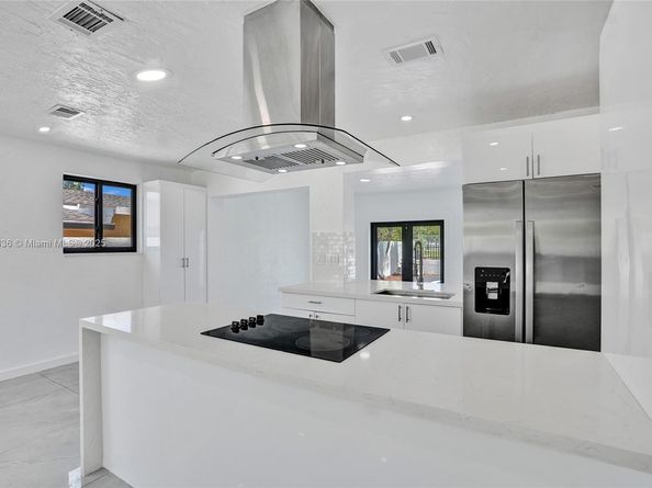 1731 NW 155th St, Miami Gardens FL 33054