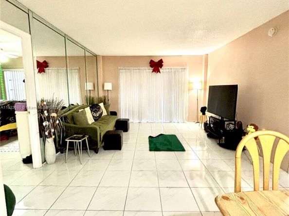 4160 Inverrary Dr 204, Lauderhill FL 33319