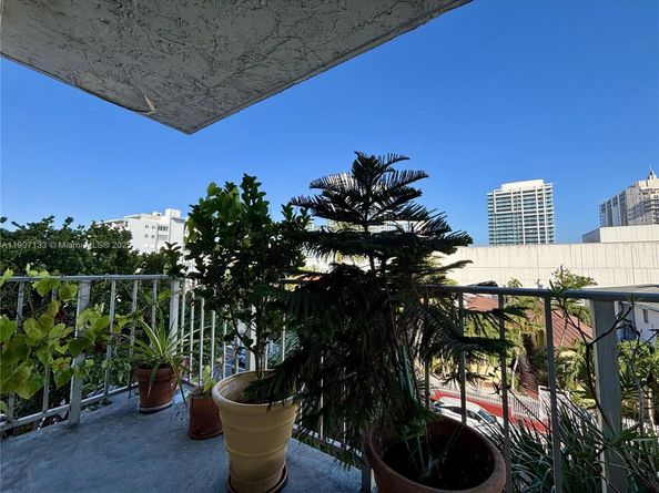 6801 Indian Creek Dr 402, Miami Beach FL 33141