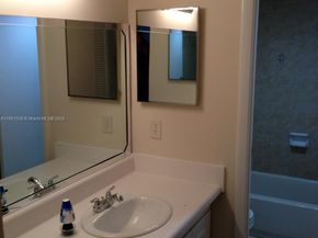 6300 S Falls Cir Dr 106, Lauderhill FL 33319