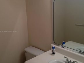 6300 S Falls Cir Dr 106, Lauderhill FL 33319