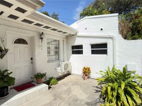 1545 NW 8th Ter, Miami FL 33125