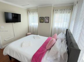 1545 NW 8th Ter, Miami FL 33125