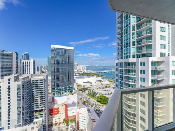 253 NE 2nd St 3902, Miami FL 33132