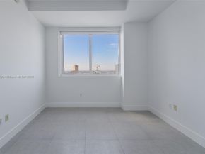 253 NE 2nd St 3902, Miami FL 33132
